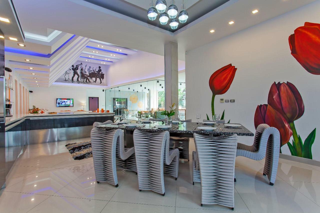 Royale Grand Villa Pattaya Eksteriør billede