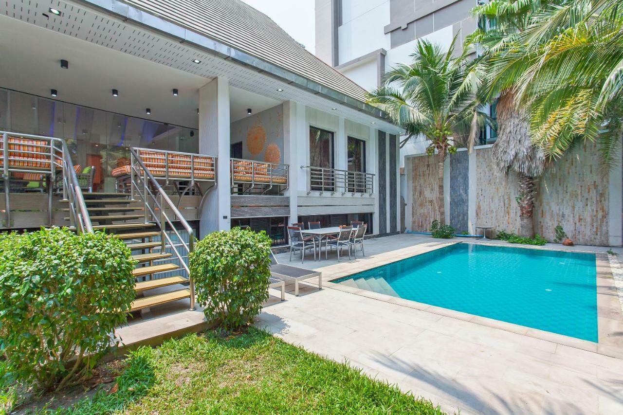 Royale Grand Villa Pattaya Eksteriør billede
