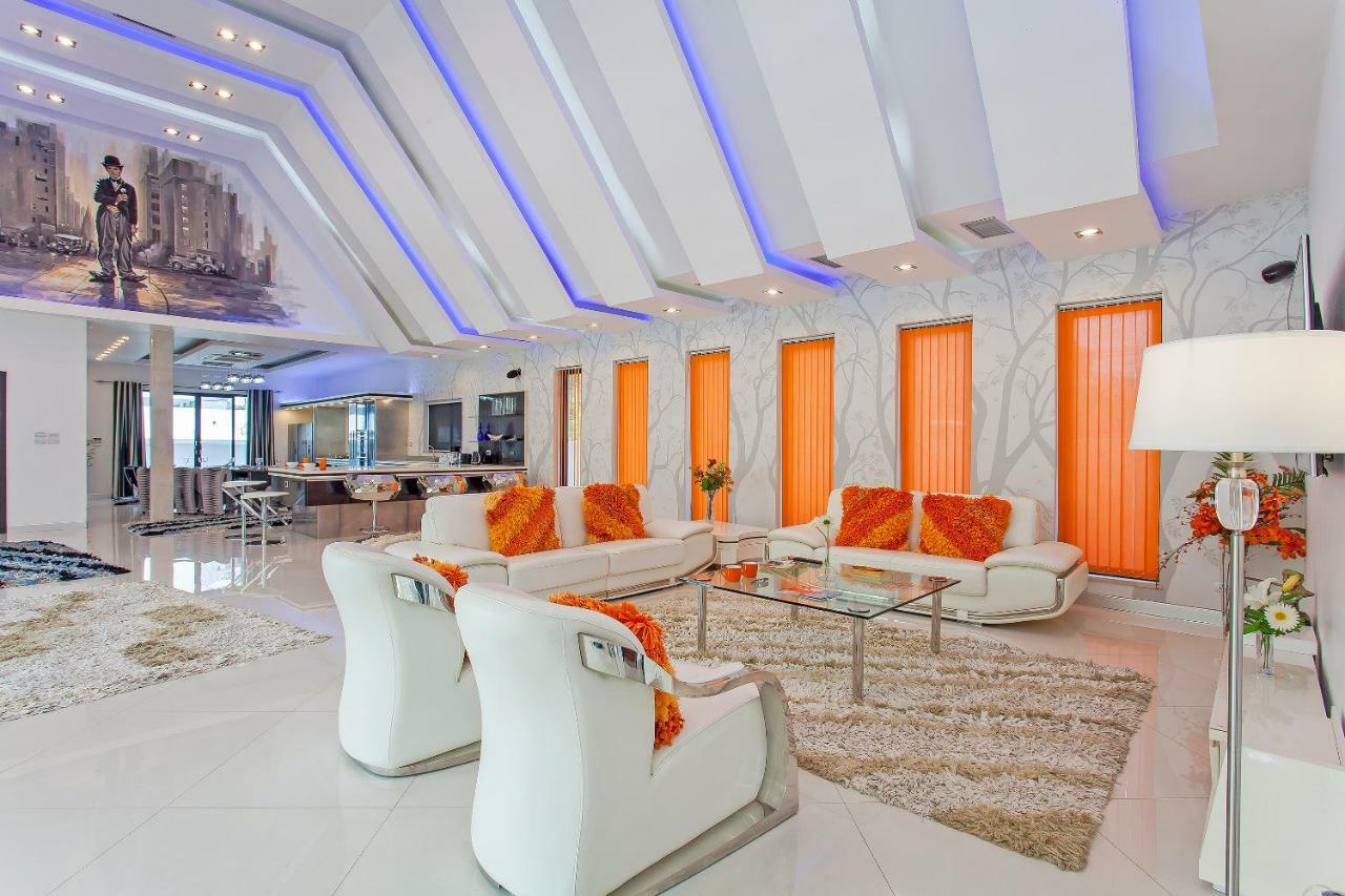 Royale Grand Villa Pattaya Eksteriør billede